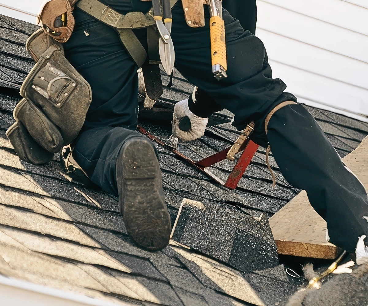 Pantheon Roofing crew at work on a Champaign, IL home